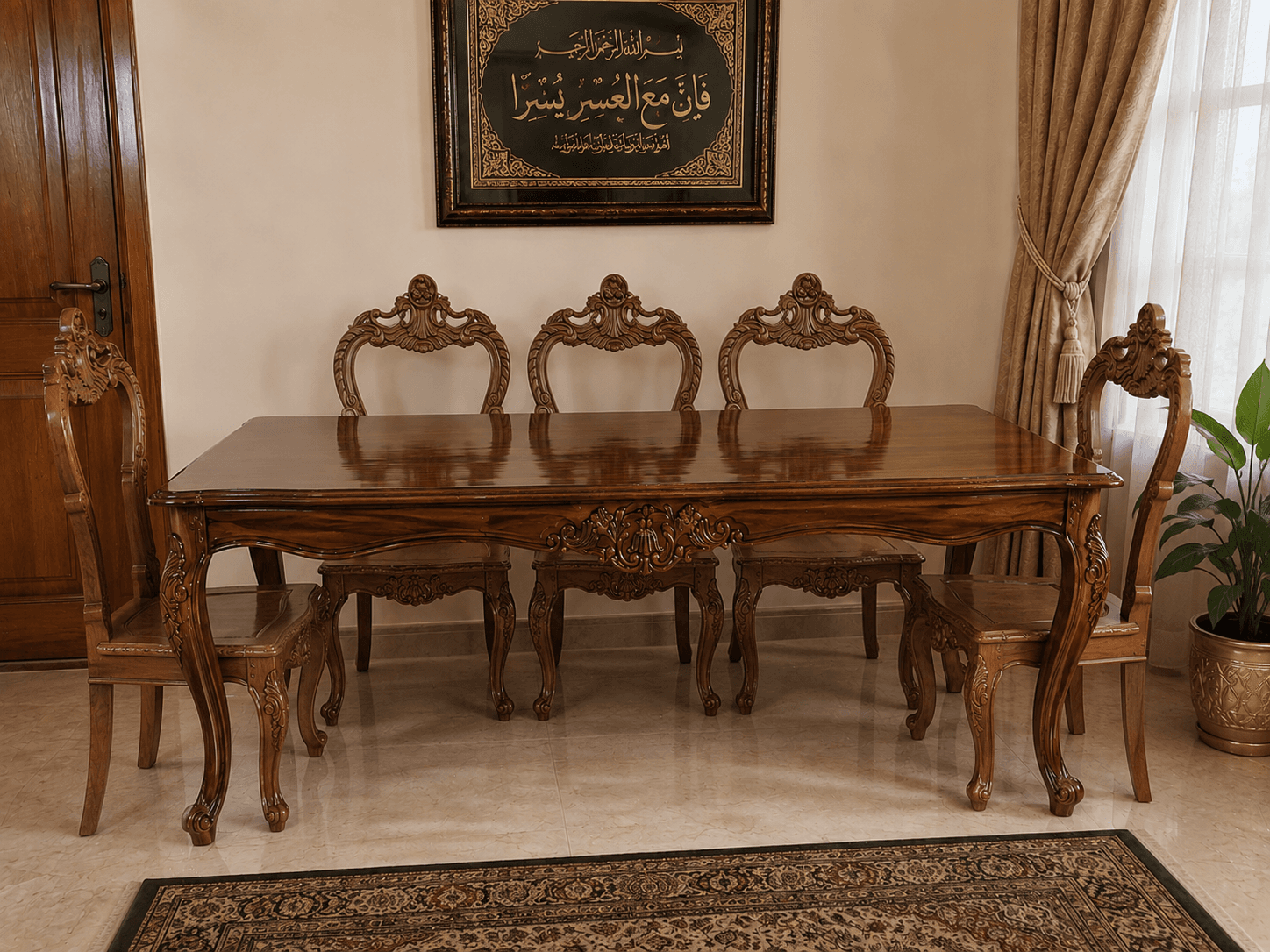 Royal carved solid wood dining set — Chinioti furniture